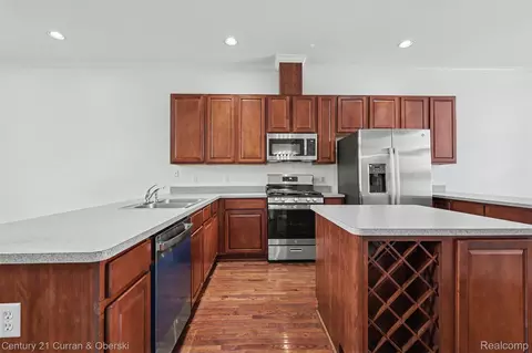 Kitchen - 108 Adelaide St, Detroit, MI 48201 photo 2 of 6