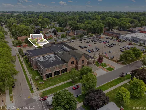 View/Area - 679 Neff Rd, Grosse Pointe, MI 48230 photo 6 of 13