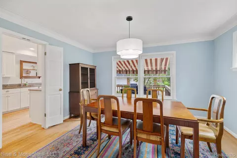 Dining - 679 Neff Rd, Grosse Pointe, MI 48230 photo 1 of 3