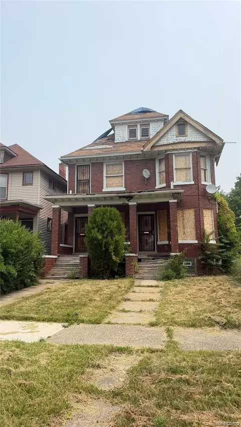 2634 Montclair St, Detroit, MI 48214