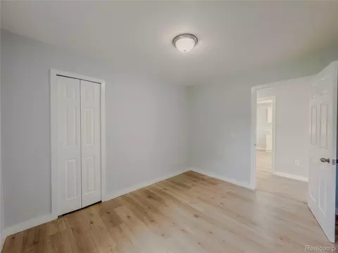 Bedroom - 12248 E Atherton Rd, Davison, MI 48423 photo 8 of 8