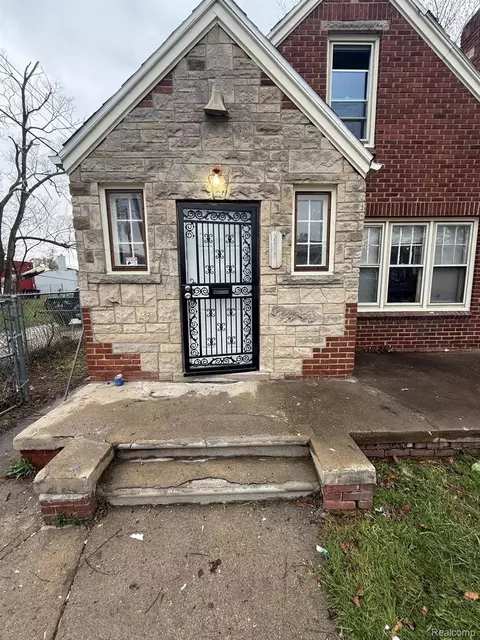 15319 Sussex St, Detroit, MI 48227