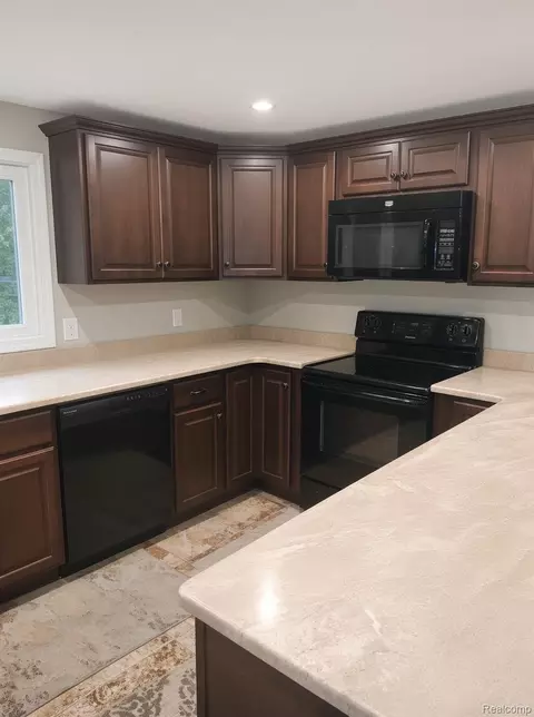 Kitchen - 8922 Stone Rd, Clay, MI 48001 photo 1 of 2
