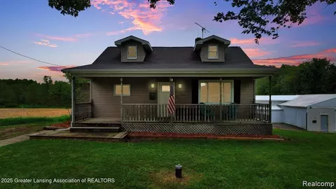 1246 House Rd, Leroy, MI 48892