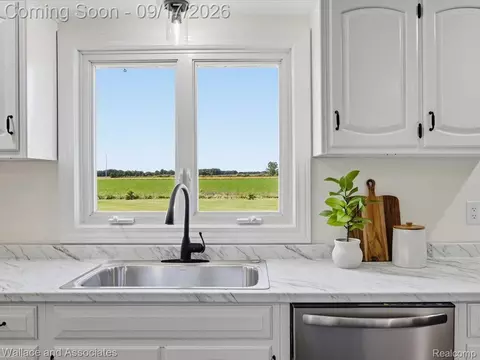 Kitchen - 7925 Wildcat Rd, Grant, MI 48032 photo 3 of 6