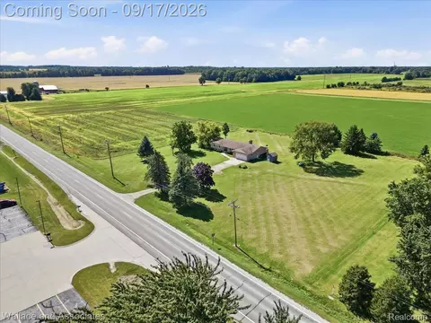 View/Area - 7925 Wildcat Rd, Grant, MI 48032 photo 2 of 7