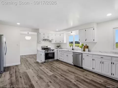 Kitchen - 7925 Wildcat Rd, Grant, MI 48032 photo 6 of 6