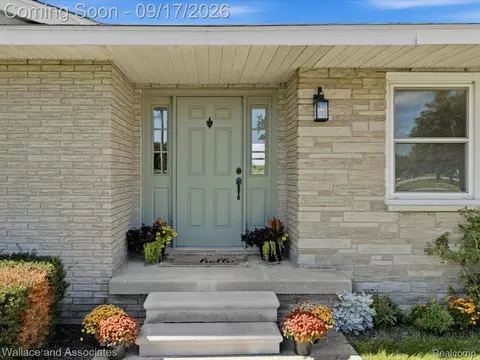 Exterior - 7925 Wildcat Rd, Grant, MI 48032 photo 4 of 11