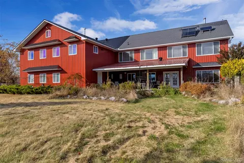 381 S Lorenz Rd, Tawas, MI 48763