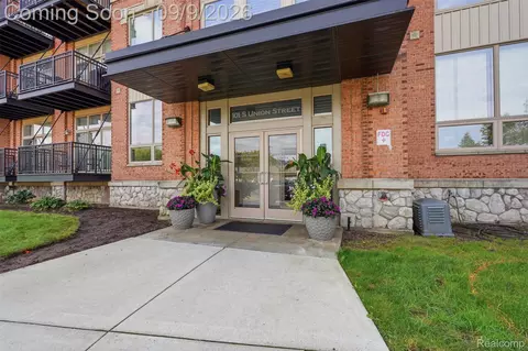 101 S Union St #116, Plymouth, MI 48170