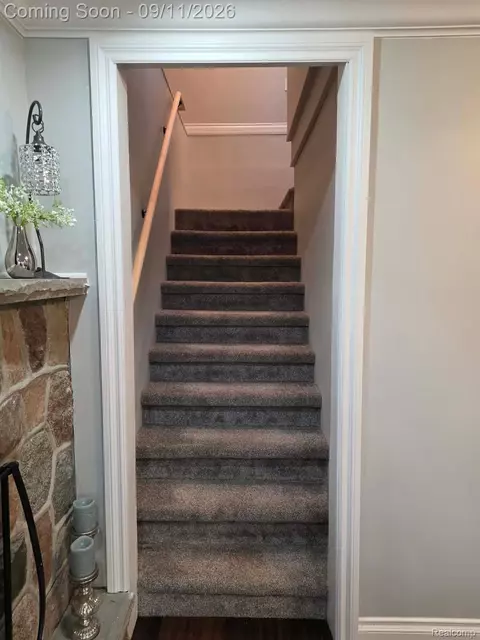 Entry Way - 503 Horner Dr, Oxford, MI 48371 photo 3 of 7