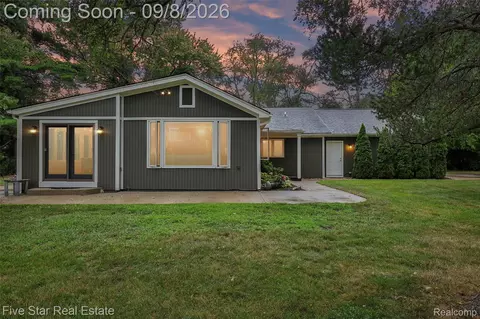 Other - 9045 Commerce Rd, Commerce, MI 48382 photo 10 of 17