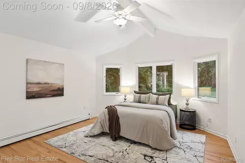 Bedroom - 9045 Commerce Rd, Commerce, MI 48382 photo 1 of 6