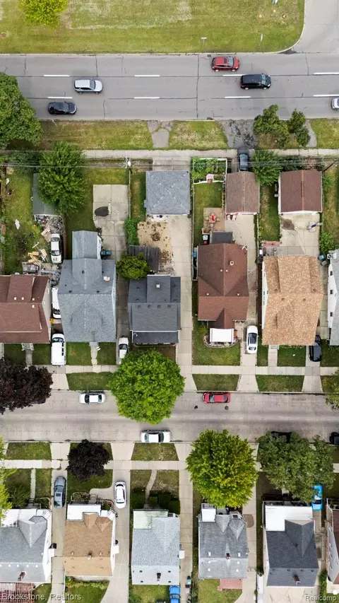 View/Area - 4760 Curtis St, Dearborn, MI 48126 photo 1 of 1