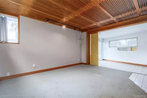 Living - 18258 Outer Dr, Dearborn, MI 48128 photo 1 of 6