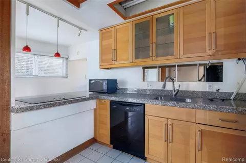 Kitchen - 18258 Outer Dr, Dearborn, MI 48128 photo 1 of 2