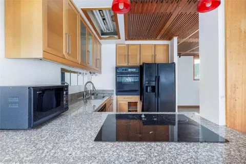Kitchen - 18258 Outer Dr, Dearborn, MI 48128 photo 2 of 2