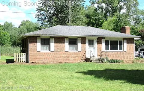 Exterior - 5350 Davis Rd, St. Clair, MI 48079 photo 1 of 3