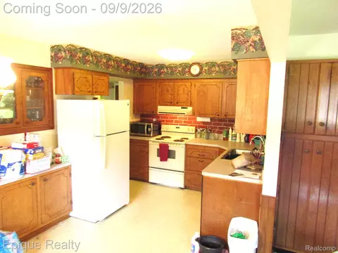 Kitchen - 5350 Davis Rd, St. Clair, MI 48079 photo 2 of 2