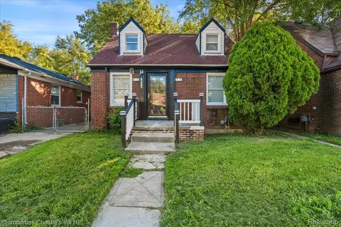 18638 Barlow St, Detroit, MI 48205
