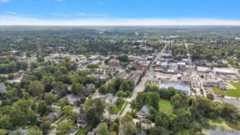 View/Area - 219 E Caledonia St, Howell, MI 48843 photo 5 of 6