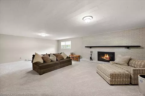 Living - 219 E Caledonia St, Howell, MI 48843 photo 7 of 7