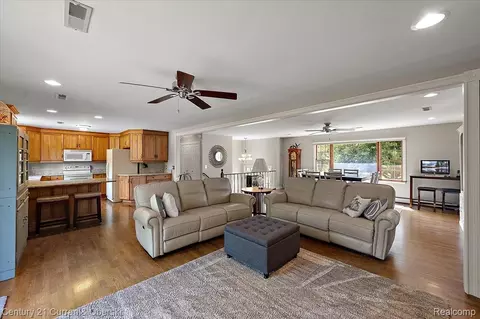 Other - 219 E Caledonia St, Howell, MI 48843 photo 6 of 22