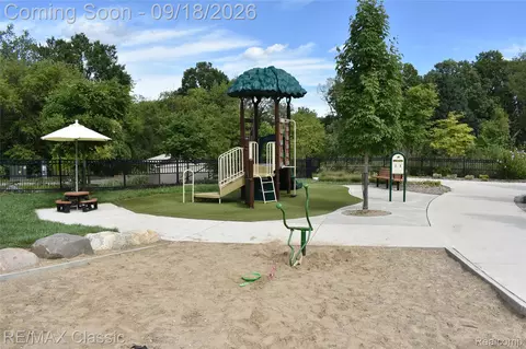 Other - 2899 Current Dr, Rochester Hills, MI 48309 photo 30 of 31