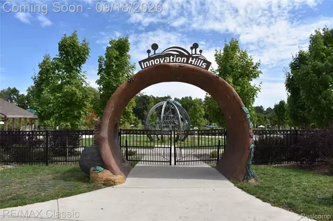 Other - 2899 Current Dr, Rochester Hills, MI 48309 photo 27 of 31