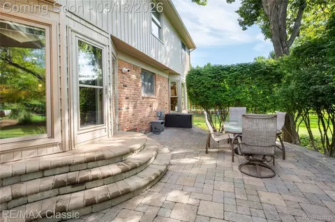 Other - 2899 Current Dr, Rochester Hills, MI 48309 photo 3 of 31
