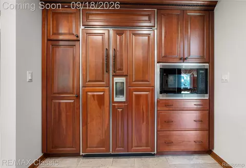 Other - 2899 Current Dr, Rochester Hills, MI 48309 photo 2 of 31