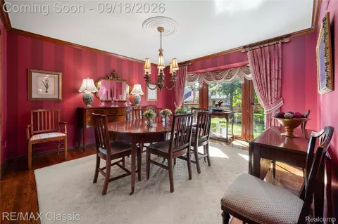 Dining - 2899 Current Dr, Rochester Hills, MI 48309 photo 1 of 2
