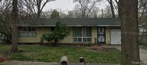 691 Overbrook St, Muskegon Heights, MI 49444