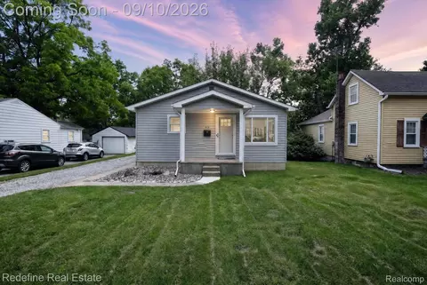 818 E Cross St, Ypsilanti, MI 48198