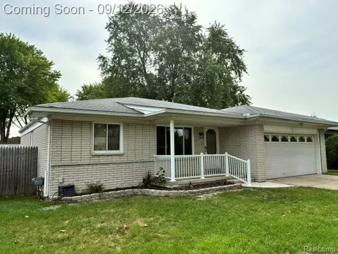 41654 Harvard Dr, Sterling Heights, MI 48313