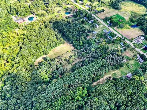 View/Area - 10173 E Mount Morris Rd, Richfield, MI 48423 photo 7 of 13