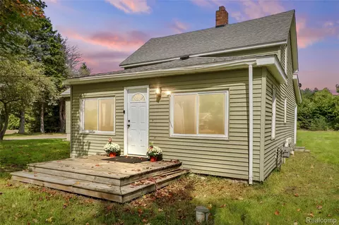 Exterior - 10173 E Mount Morris Rd, Richfield, MI 48423 photo 1 of 5