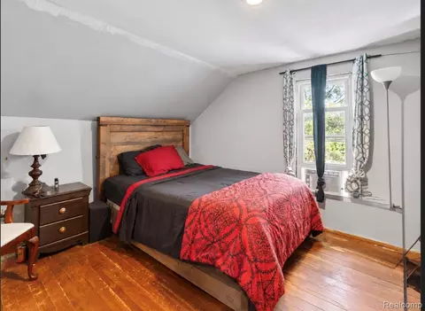 Bedroom - 10173 E Mount Morris Rd, Richfield, MI 48423 photo 4 of 5