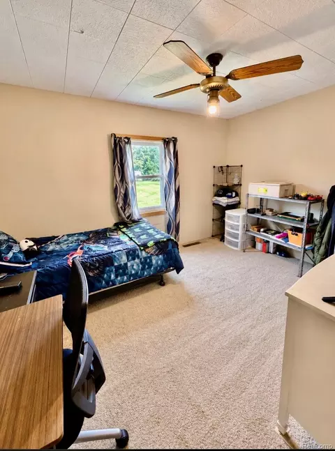 Bedroom - 10173 E Mount Morris Rd, Richfield, MI 48423 photo 2 of 5