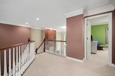 Entry Way - 6464 Enclave Dr, Independence, MI 48348 photo 3 of 4