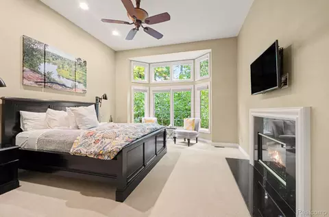 Bedroom - 6464 Enclave Dr, Independence, MI 48348 photo 1 of 3