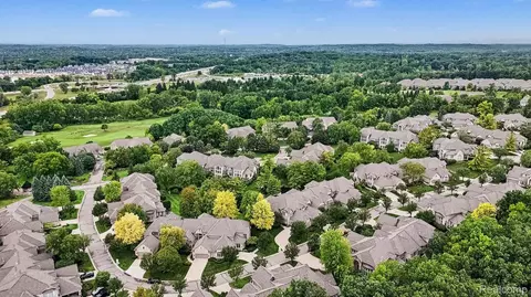 View/Area - 6464 Enclave Dr, Independence, MI 48348 photo 3 of 4