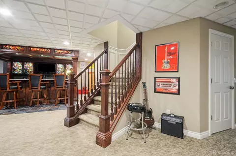 Entry Way - 6464 Enclave Dr, Independence, MI 48348 photo 4 of 4