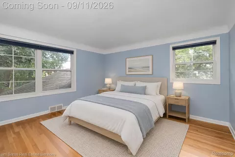 Bedroom - 1445 Devonshire Rd, Grosse Pointe Park, MI 48230 photo 3 of 4