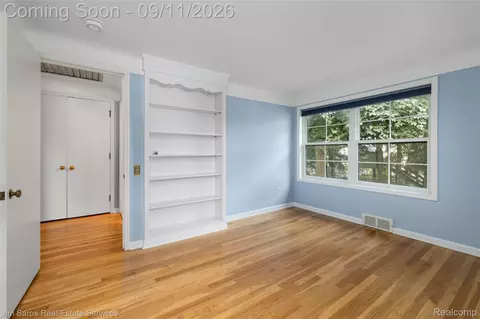 Bedroom - 1445 Devonshire Rd, Grosse Pointe Park, MI 48230 photo 4 of 4