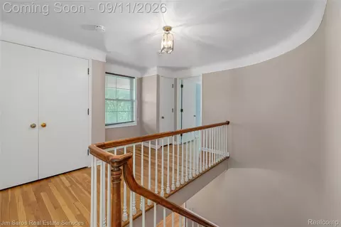 Entry Way - 1445 Devonshire Rd, Grosse Pointe Park, MI 48230 photo 2 of 2
