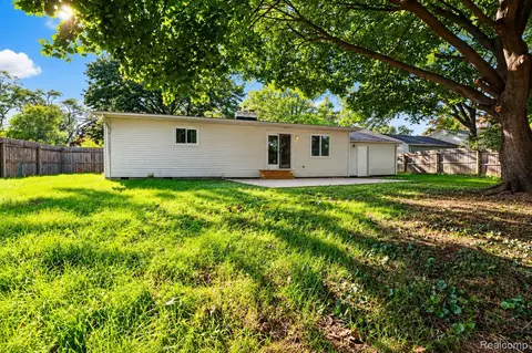 2540 Linda St, Saginaw, MI 48603