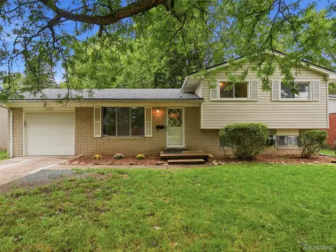 1757 Dover Ct, Superior, MI 48198