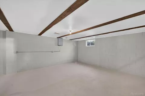 Other - 3055 Vineyard Ln, Mount Morris, MI 48433 photo 3 of 5