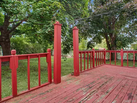 Exterior - 1837 Springfield St, Flint, MI 48503 photo 5 of 5